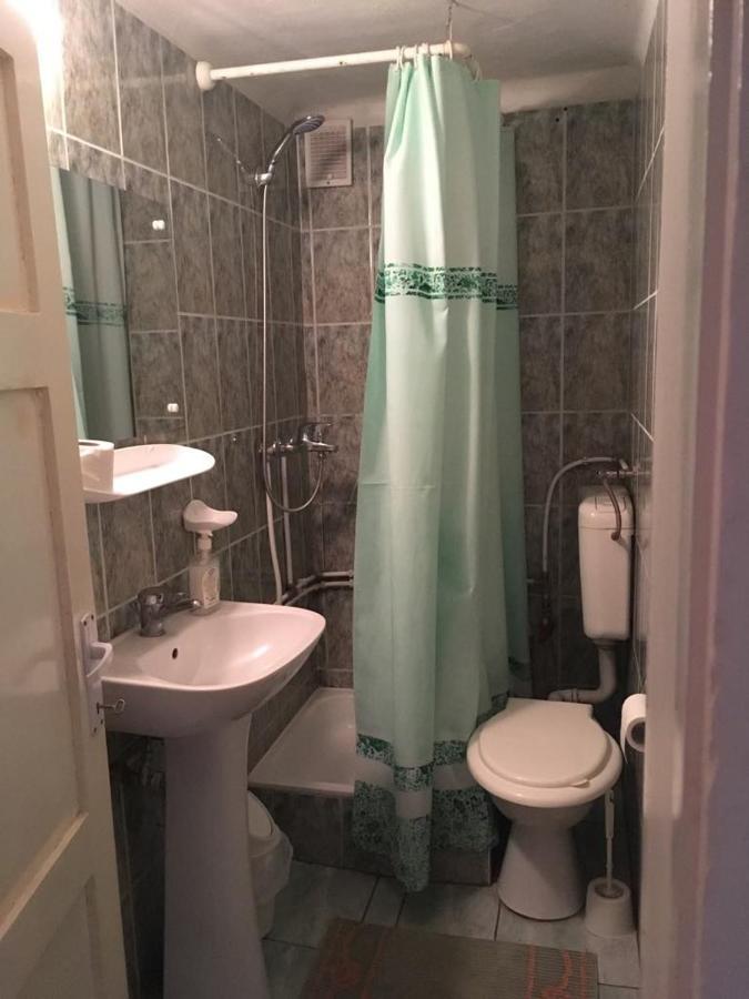 Manyi Villa BaileTusnad Esterno foto