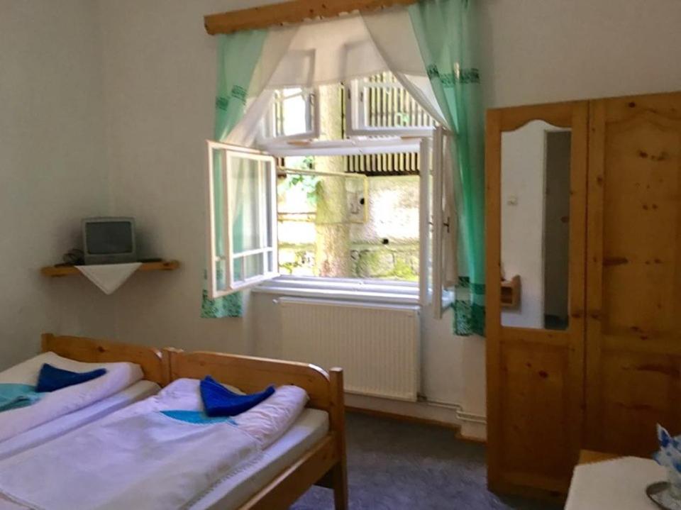 Manyi Villa BaileTusnad Esterno foto