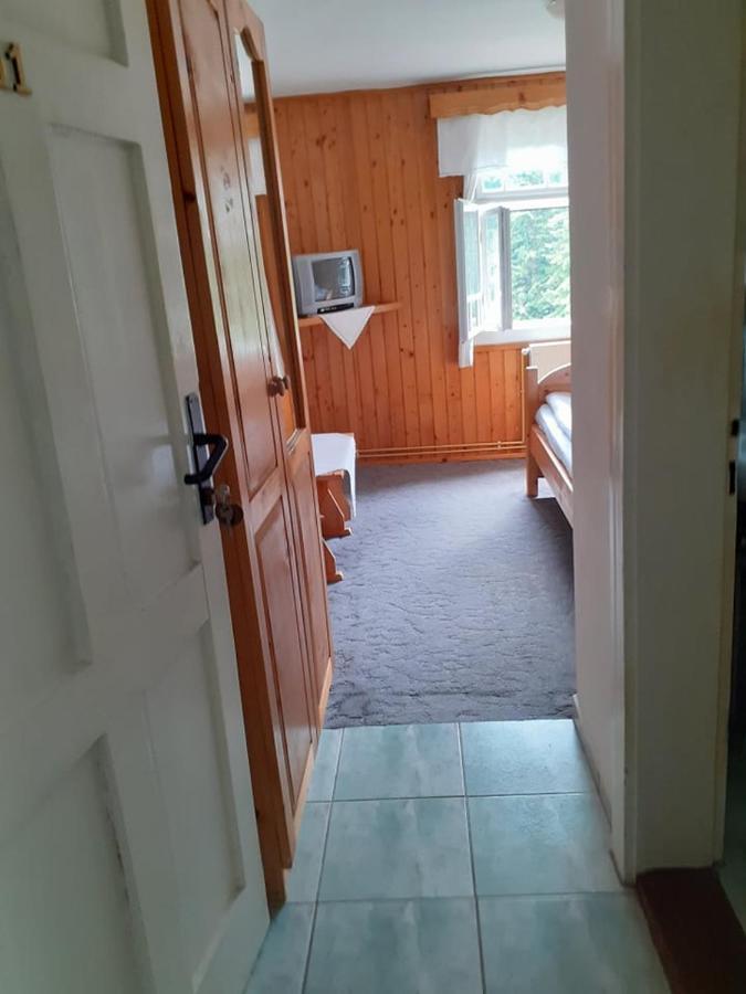 Manyi Villa BaileTusnad Esterno foto